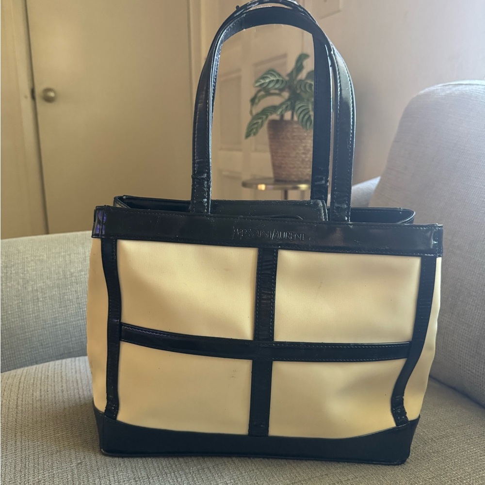 Yves Saint Laurent YSL Vintage Two-Tone Tote Bag in Cream and Black